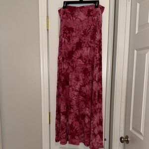 Chic Tie-Dye Maxi Skirt in Pink